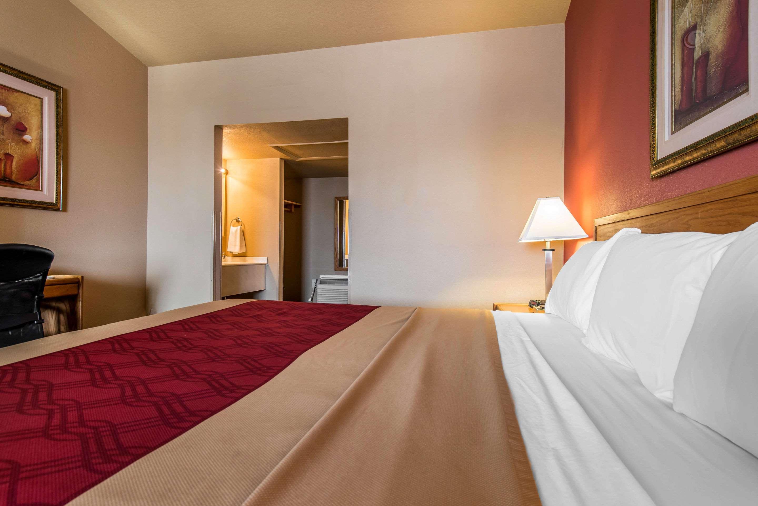 Rodeway Inn Brush Buitenkant foto